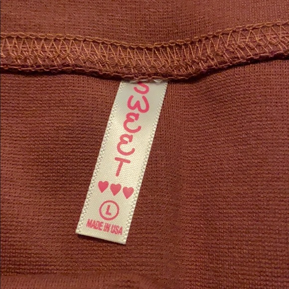 Skirt - Picture 2 of 2